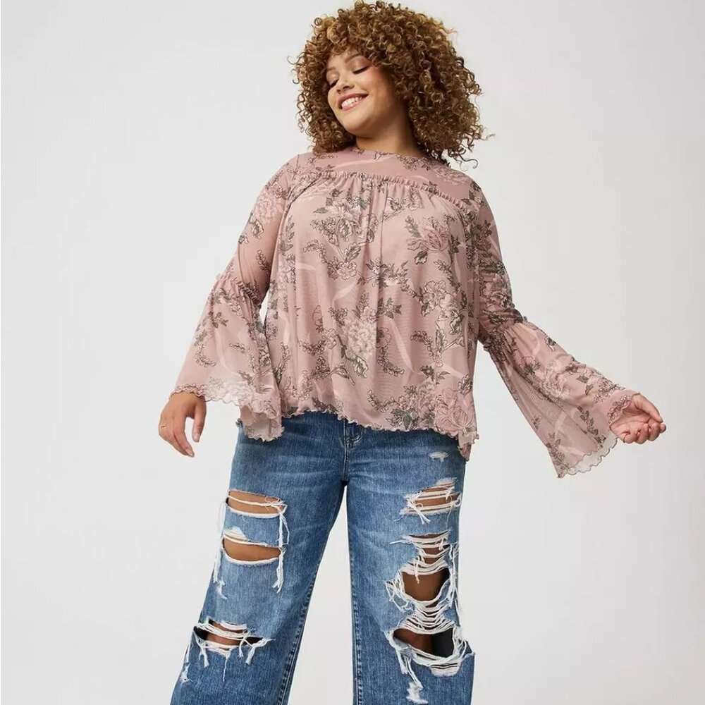 NWT Torrid Flowy Stretch Mesh Top